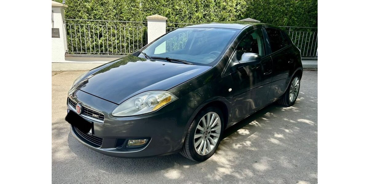 Fiat Bravo 170.000 km 1.700 &euro; München 81827