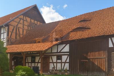WOHNIDYLLE MIT PLATZ, GARTEN UND RUHE - Einfamilienhaus Rhönblick | Angebot:26508189