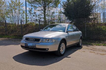 Audi A4 235.591 km 2.800 &euro; Korntal-Münchingen 70825