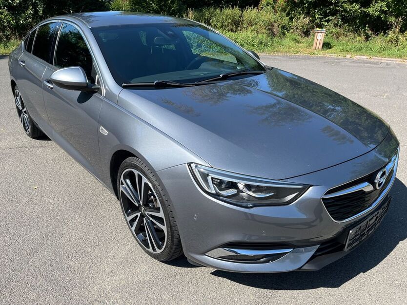 Opel Insignia 67.144 km 11.950 € Kall 53925