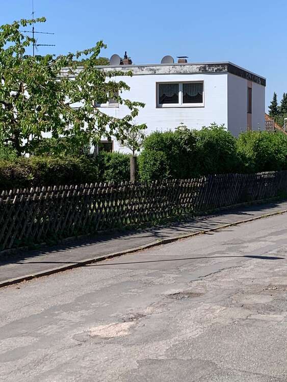 Haus zum Kaufen in Wennigsen (Deister) 269.000 € 183 m²