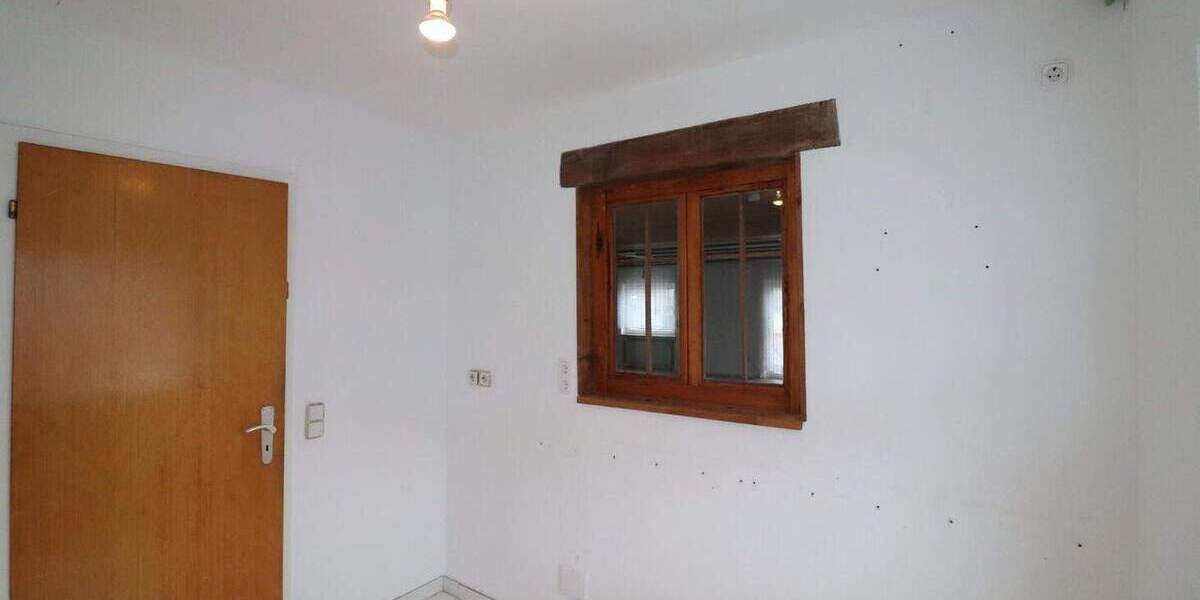 Mehrfamilienhaus, Wohnhaus Wettenberg Wißmar - 9 Zimmer, 235 m&sup2;, 539.000&euro; | Angebot:25682695