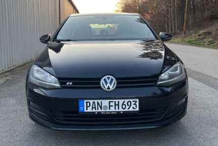 VW Golf 148.500 km 12.000 &euro; Reut 84367