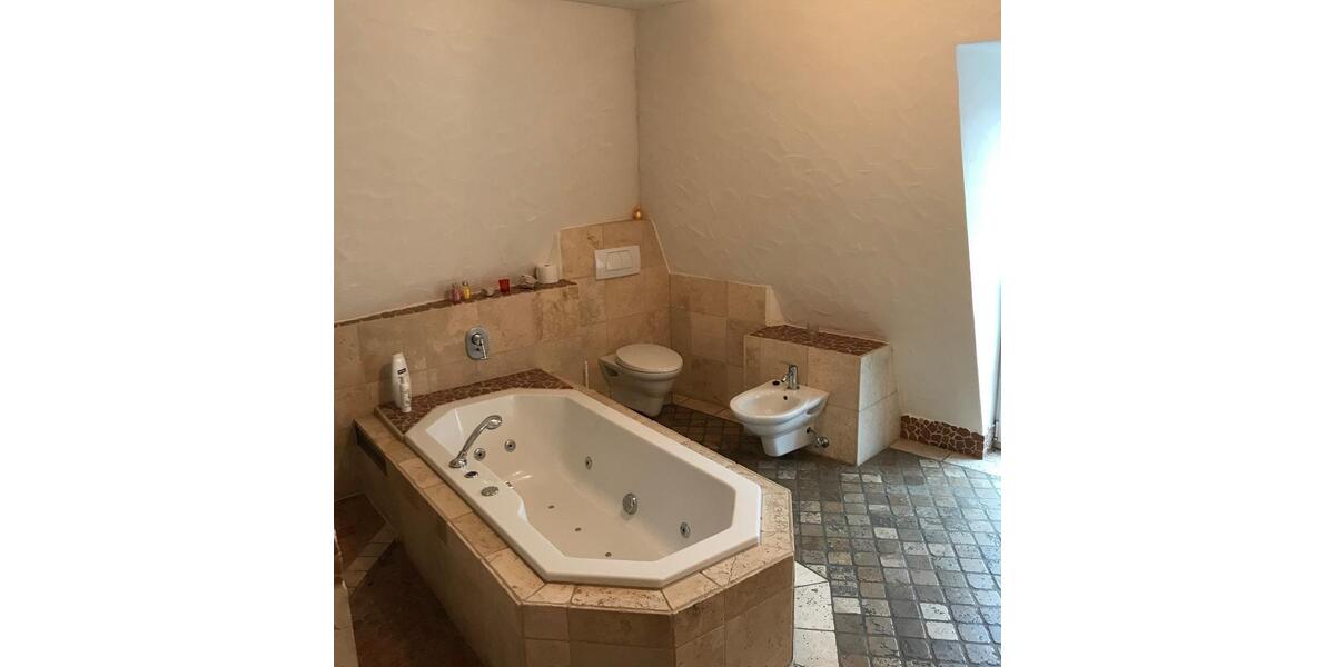 Einfamilienhaus Adelsheim - 7 Zimmer, 340 m&sup2;, 872.000&euro; | Angebot:26991636