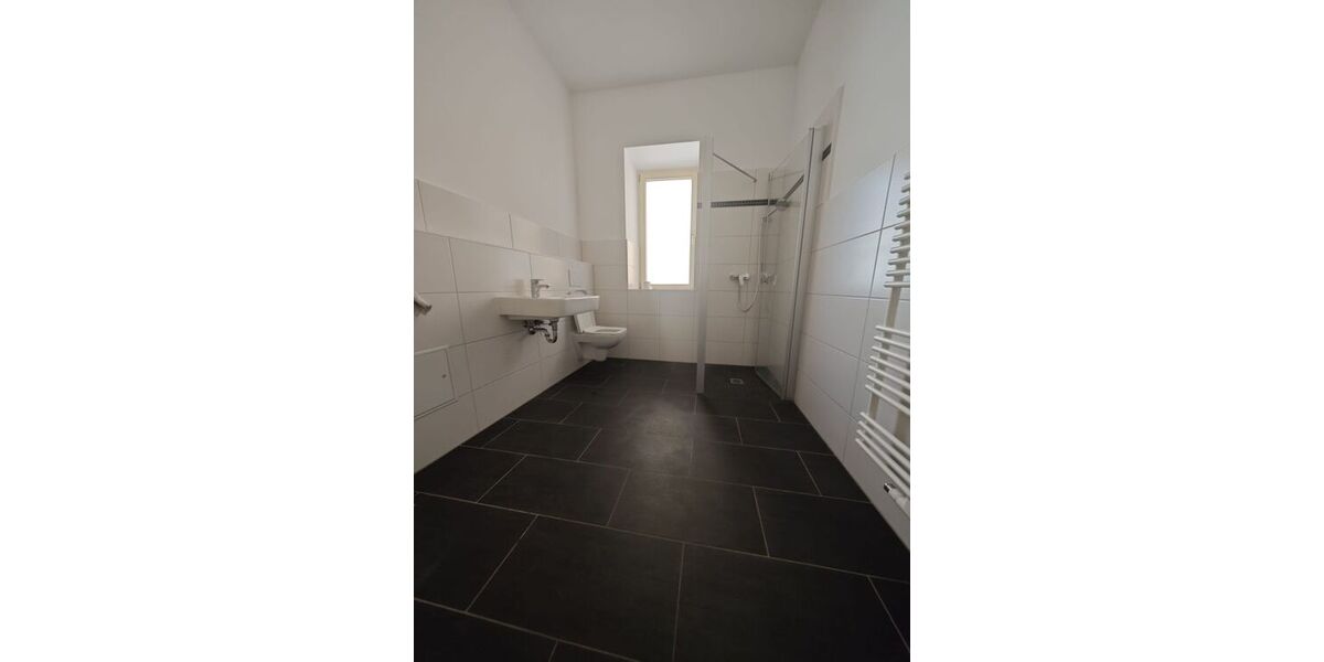 2 Raum Wohnung im EG im denkmalgeschützten Altbau in Kahla - Erdgeschoßwohnung Kahla | Angebot:26568236