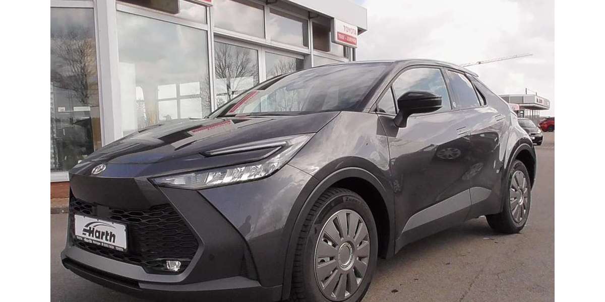 Toyota C-HR 4.500 km 30.490 &euro; Meiningen 98617