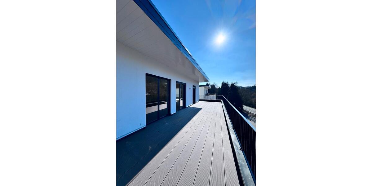 Einfamilienhaus Gummersbach - 3.5 Zimmer, 146 m&sup2;, 1.900&euro; | Angebot:25363993