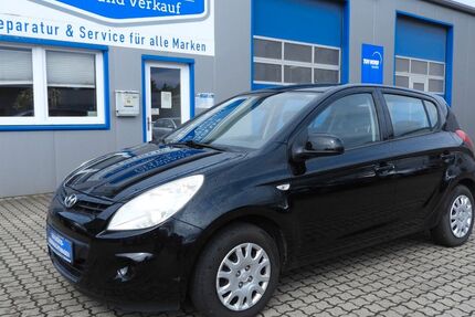Hyundai i20 136.000 km 3.700 &euro; Boostedt 24598