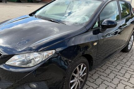 Seat Ibiza 186.027 km 2.690 € Glauzig 06369