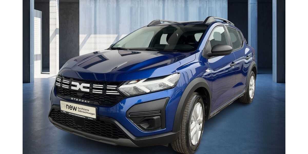 Dacia Sandero 41.764 km 14.490 &euro; München 81827