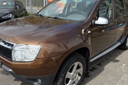 Dacia Duster 155.800 km 4.990 &euro; Trappenkamp 24610