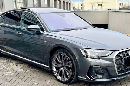 Audi A8 264.000 km 49.990 &euro; München 81825