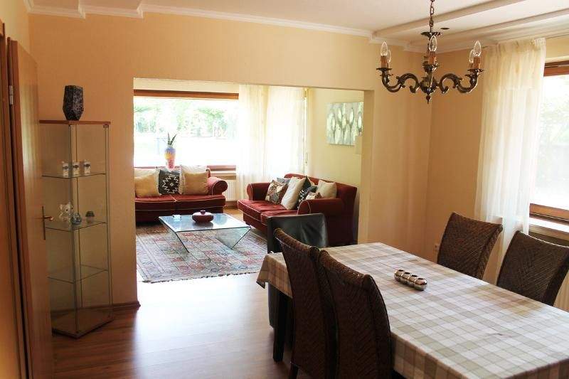 Mehrfamilienhaus, Wohnhaus Emstek Höltinghausen - 8 Zimmer, 221 m&sup2;, 290.000&euro; | Angebot:25676334