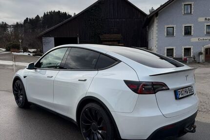Tesla Model Y 56.110 km 36.990 &euro; Büchlberg 94124