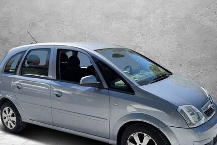 Opel Meriva 140.000 km 2.999 &euro; Detmold 32758