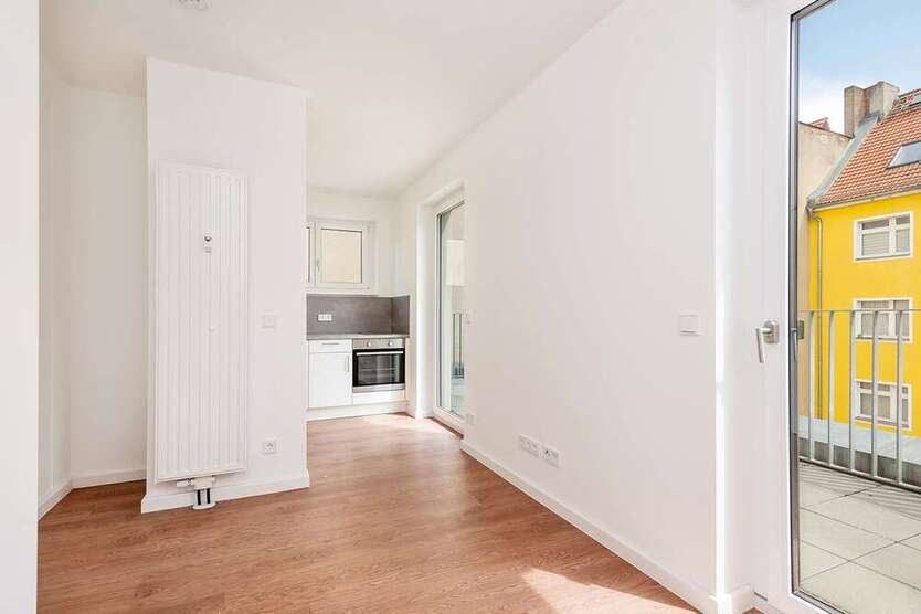 Wohnung zum Mieten in Berlin 699,80 € 27.04 m²