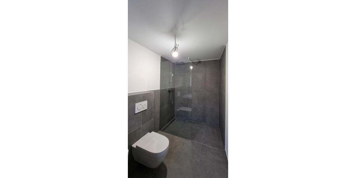 Moderne Wohnung mit dem Wohngefühl einer Doppelhaushälfte – Erstbezug nach Sanierung! zimmer