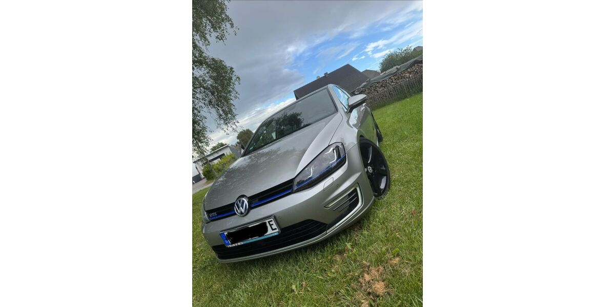VW Golf 153.831 km 12.990 &euro; Ellern 55497