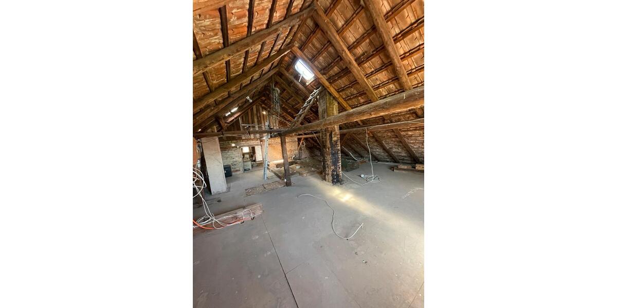 Bauernhaus, Landhaus Wartenberg - 5 Zimmer, 212 m&sup2;, 180.000&euro; | Angebot:26415380