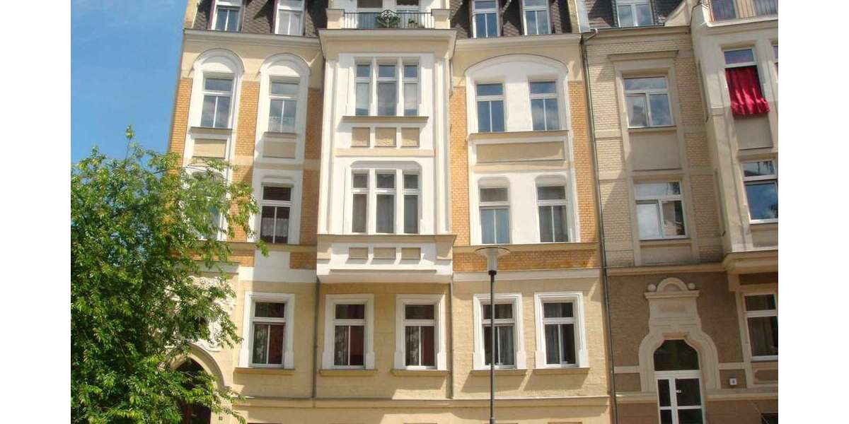 Wohnung zum Kaufen in Halle 288.000 € 152.26 m² 5 zimmer