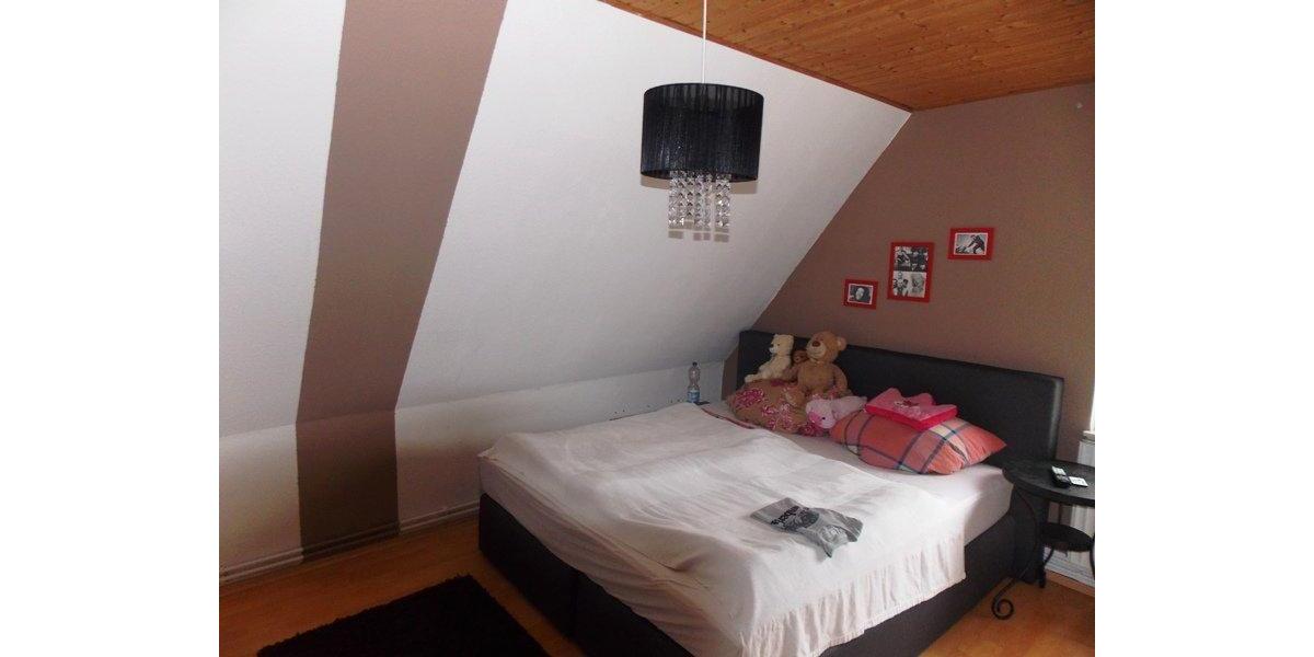 Dachgeschoßwohnung Faßberg - 4 Zimmer, 83 m&sup2;, 620&euro; | Angebot:26162102