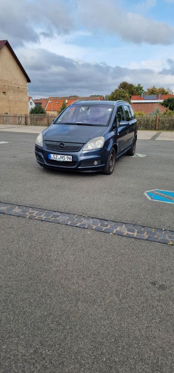 Opel Zafira 241.000 km 3.200 € Herbsleben 99955