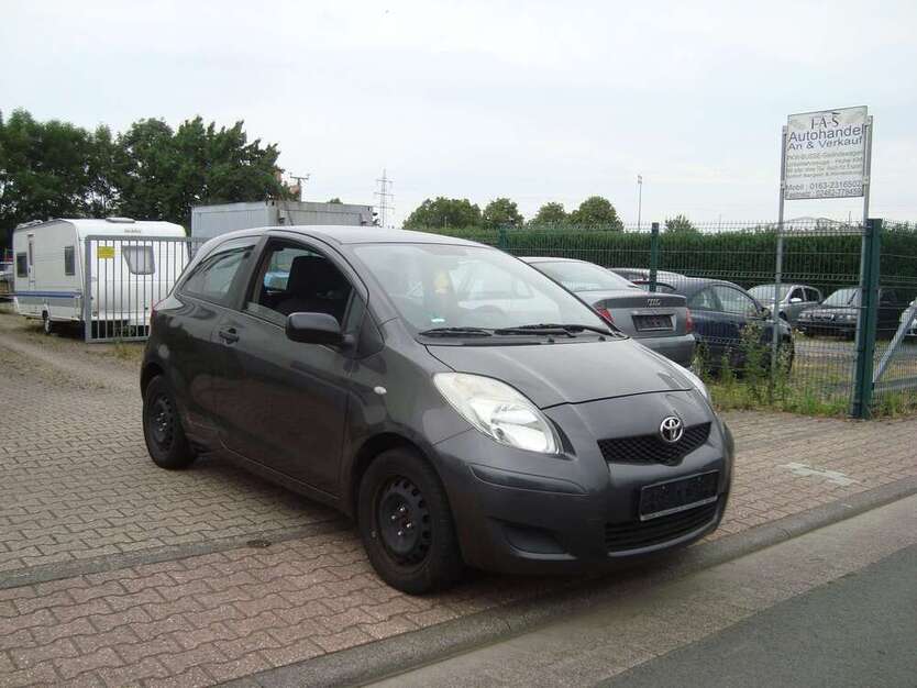 Yaris