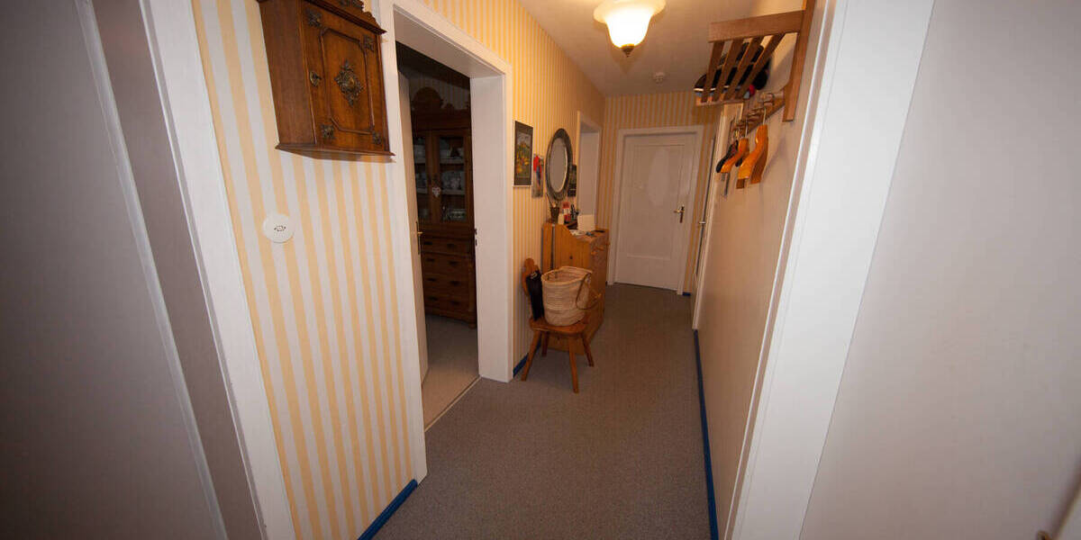 Mehrfamilienhaus, Wohnhaus Bad Rodach Heldritt - 9 Zimmer, 250 m&sup2;, 298.000&euro; | Angebot:25746296