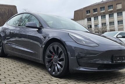 Tesla Model 3 88.750 km 28.950 &euro; Bad Kissingen 97688