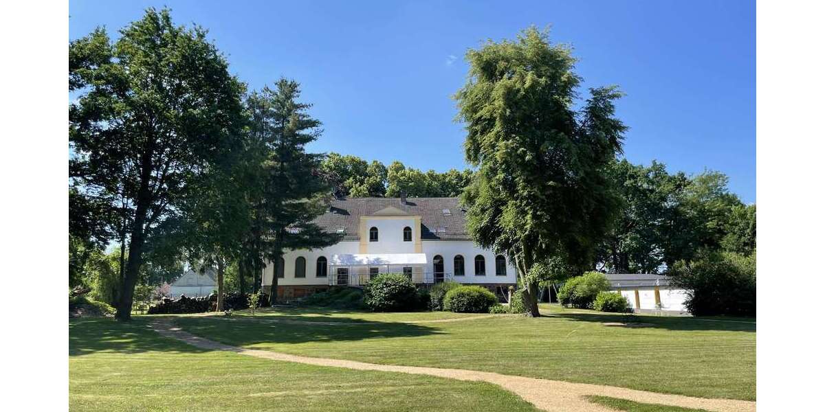 Haus zum Kaufen in Drebkau 996.500 € 1200 m² 24 zimmer