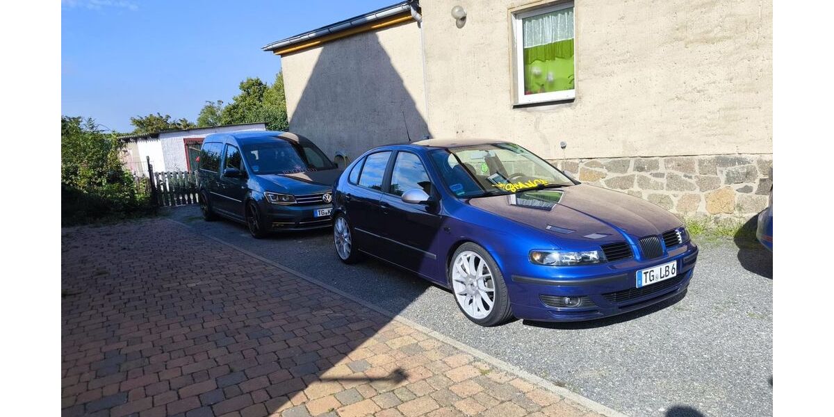 Seat Leon 139.715 km 3.999 &euro; Arzberg OT Köllitsch 04886