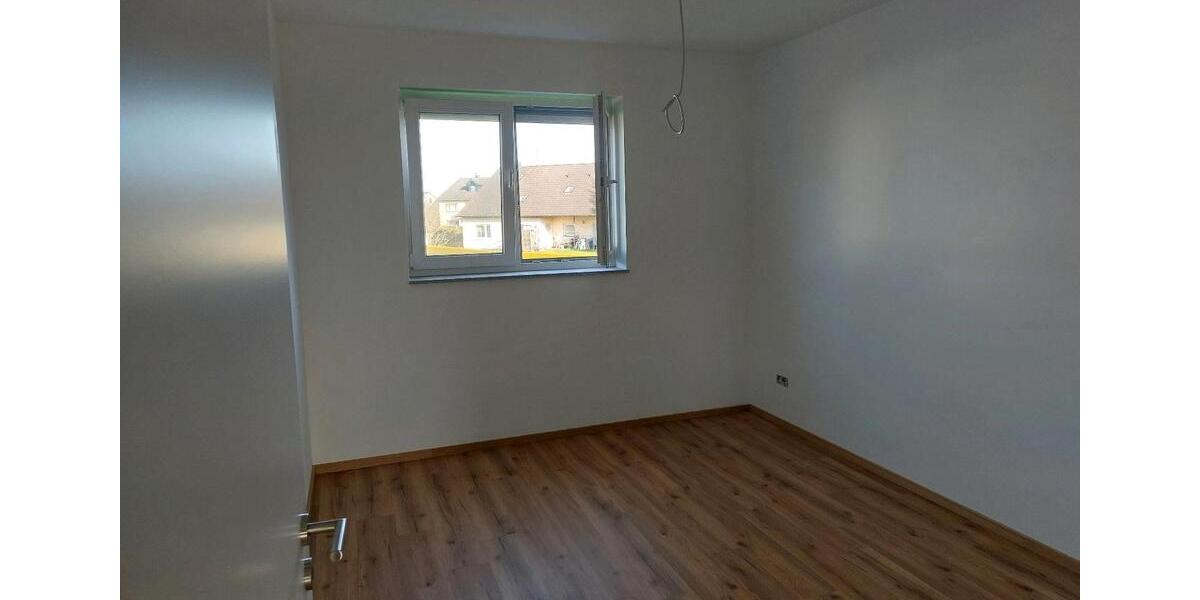 Reihenhaus Sohren - 4 Zimmer, 110 m&sup2;, 1.050&euro; | Angebot:24893196