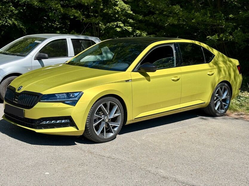Skoda Superb 61.000 km 23.000 € Springe 31832
