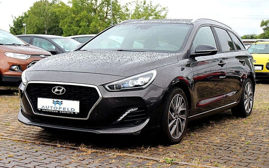 i30