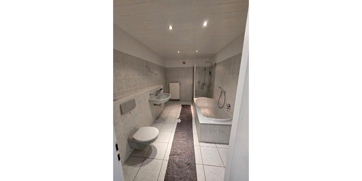 Maisonettenwohnung Möhnesee - 4 Zimmer, 131 m&sup2;, 1.100&euro; | Angebot:26647390