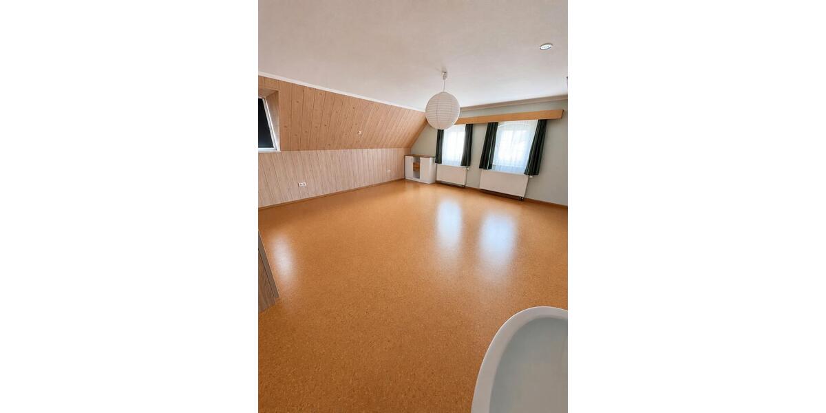 Einfamilienhaus Ebersbach-Neugersdorf Neugersdorf - 7 Zimmer, 160 m&sup2;, 189.000&euro; | Angebot:27034525
