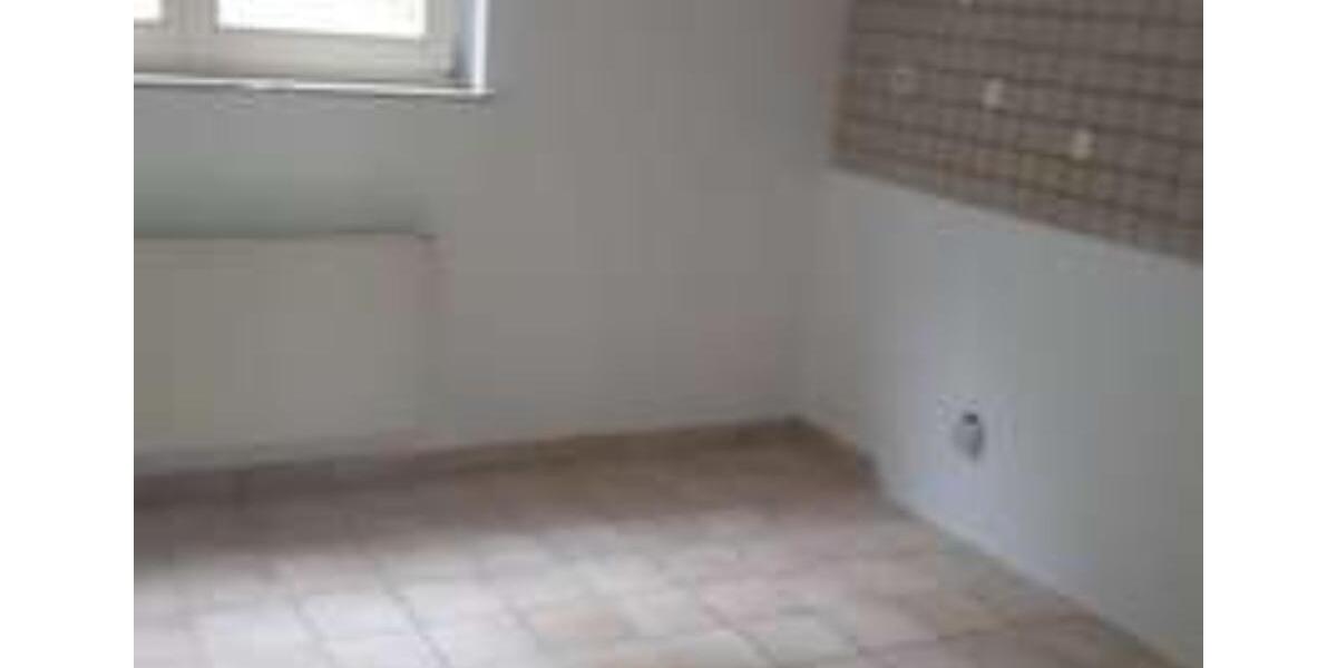 Etagenwohnung Altena - 2 Zimmer, 82 m&sup2;, 332&euro; | Angebot:24726858