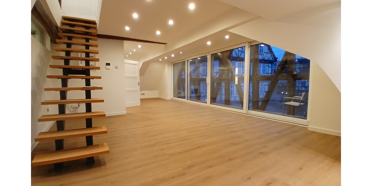 Komplett saniert! 2 Wohnungen kombinierbar! Fußbodenheizg.! Balkon& Einbauküche, Innenstadt* - Maisonettenwohnung Wolfhagen | Angebot:26991135