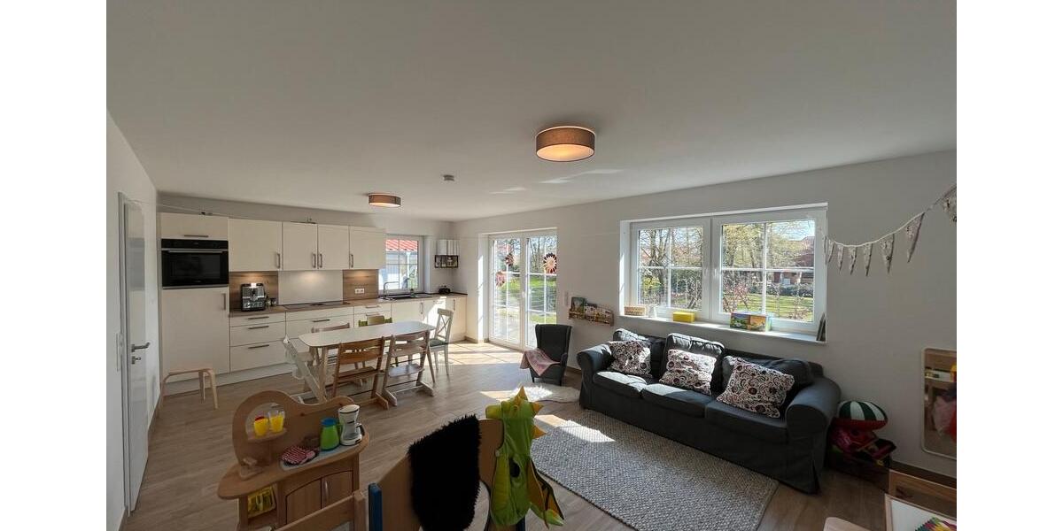 Erdgeschoßwohnung Delmenhorst Bungerhof - 4 Zimmer, 119 m&sup2;, 1.300&euro; | Angebot:26033133