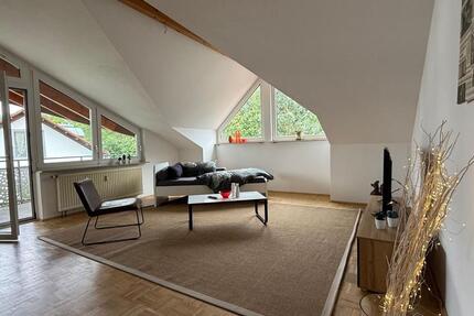 2-Zimmerwohnung mit Wlan, TV, Küche, DuscheWC, Waschmaschine, Tiefgaragenplatz und Balkon