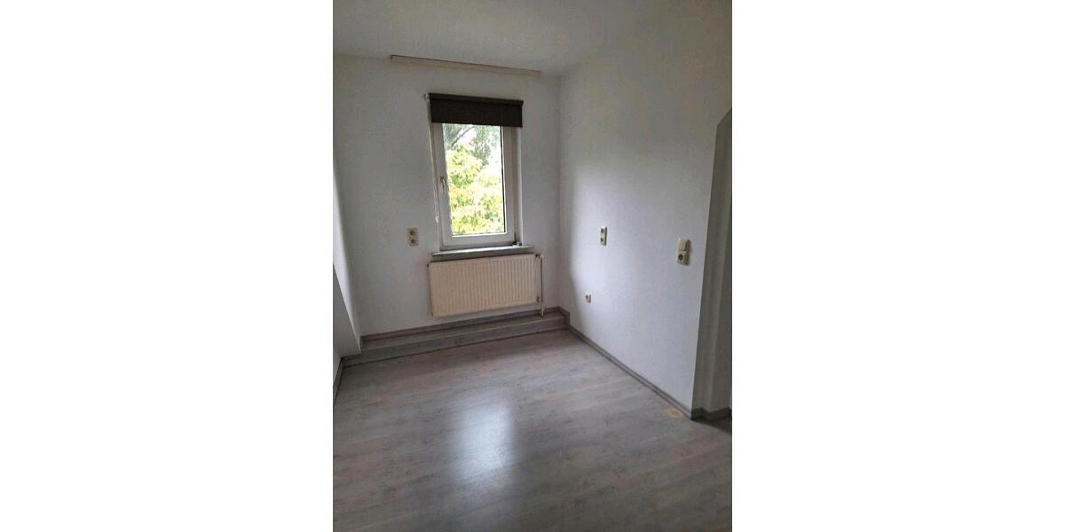 Einfamilienhaus Eldingen - 15 Zimmer, 224 m&sup2;, 390.000&euro; | Angebot:26234433