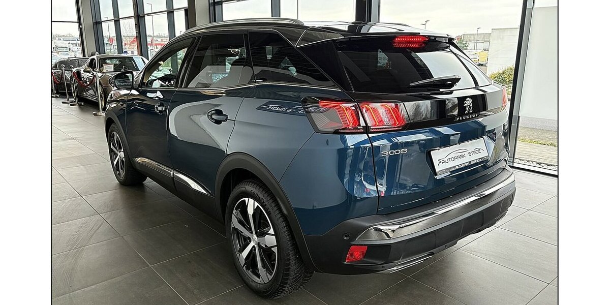 Peugeot 3008 1.2 Puretech GT ACC LED Kamera Keyless Ass. 36.000 km 22.999 &euro; Stade 21682