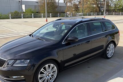 Skoda Octavia 180.000 km 12.000 &euro; Augsburg 86169