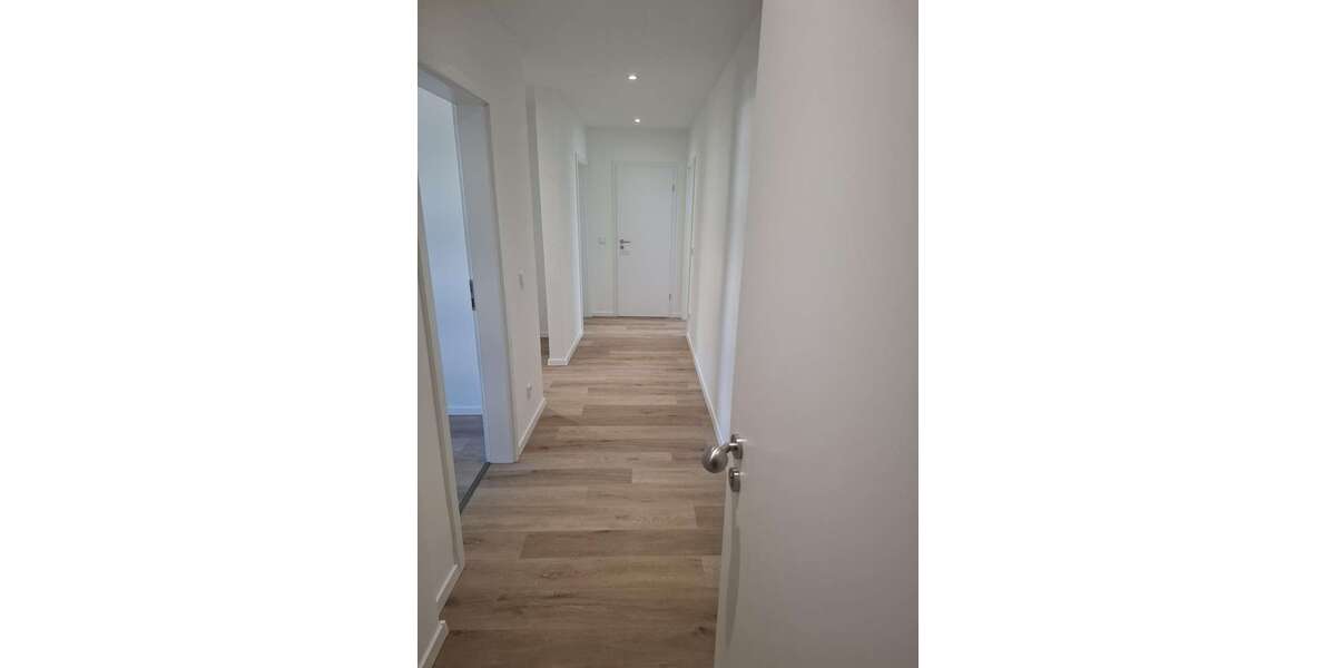 Etagenwohnung Unterhaching - 3 Zimmer, 76 m&sup2;, 1.450&euro; | Angebot:26759684