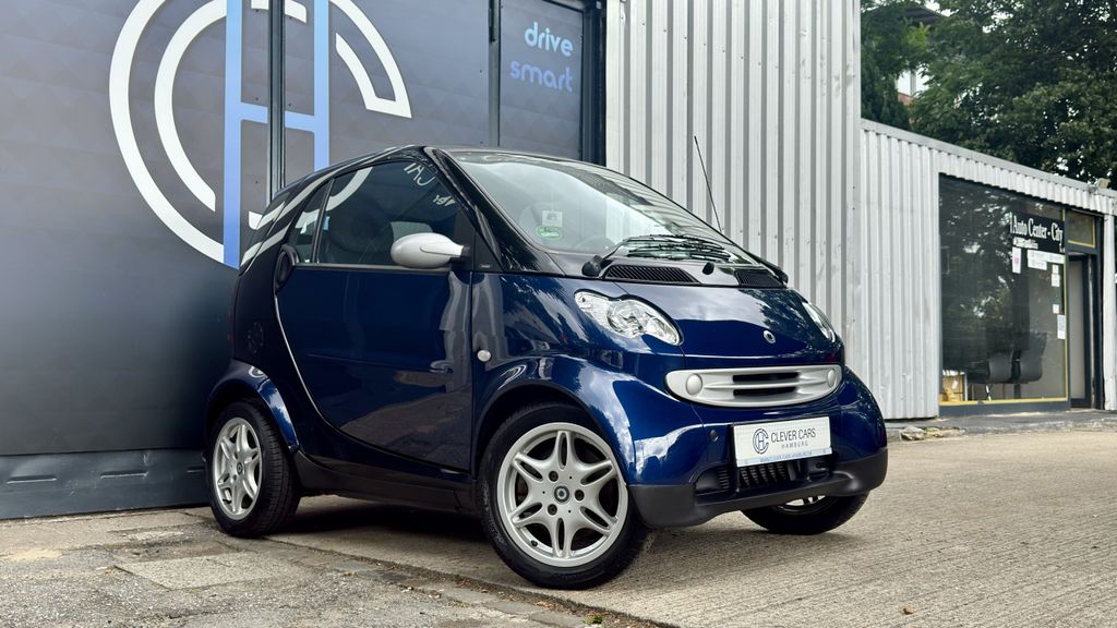 Smart ForTwo 61.700 km 4.890 &euro; Hamburg 22043