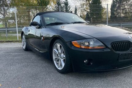 BMW Z4 130.000 km 12.999 € München 81673