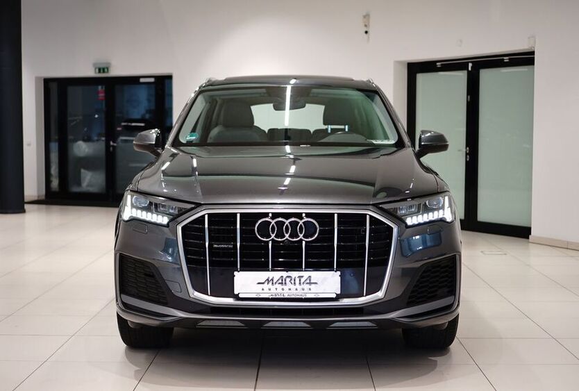 Q7