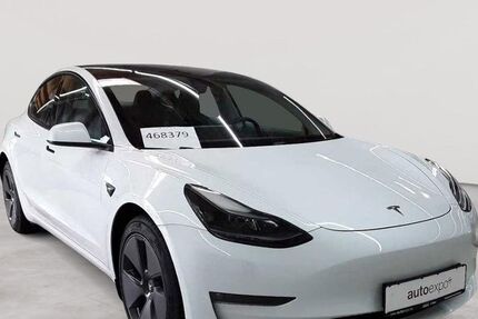 Tesla Model 3 52.626 km 30.389 &euro; Fernwald-Steinbach 35463