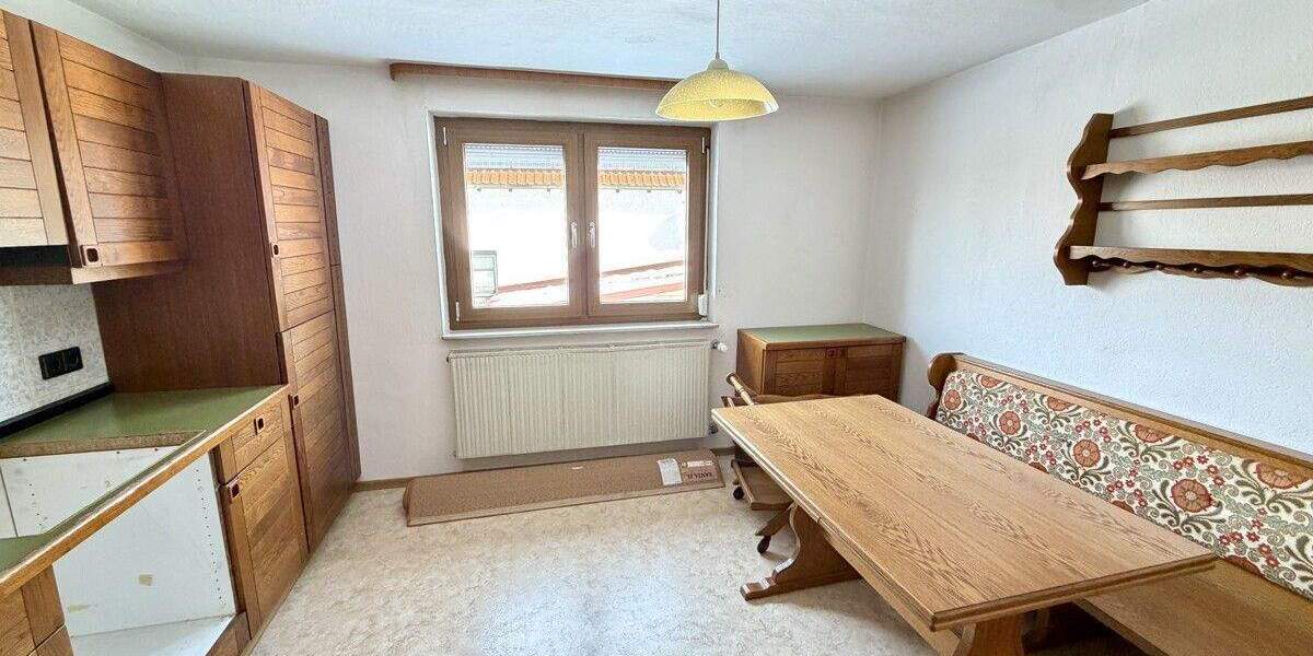 Mehrfamilienhaus, Wohnhaus Regensburg Brandlberg-Keilberg - 8 Zimmer, 183 m&sup2;, 475.000&euro; | Angebot:24738212