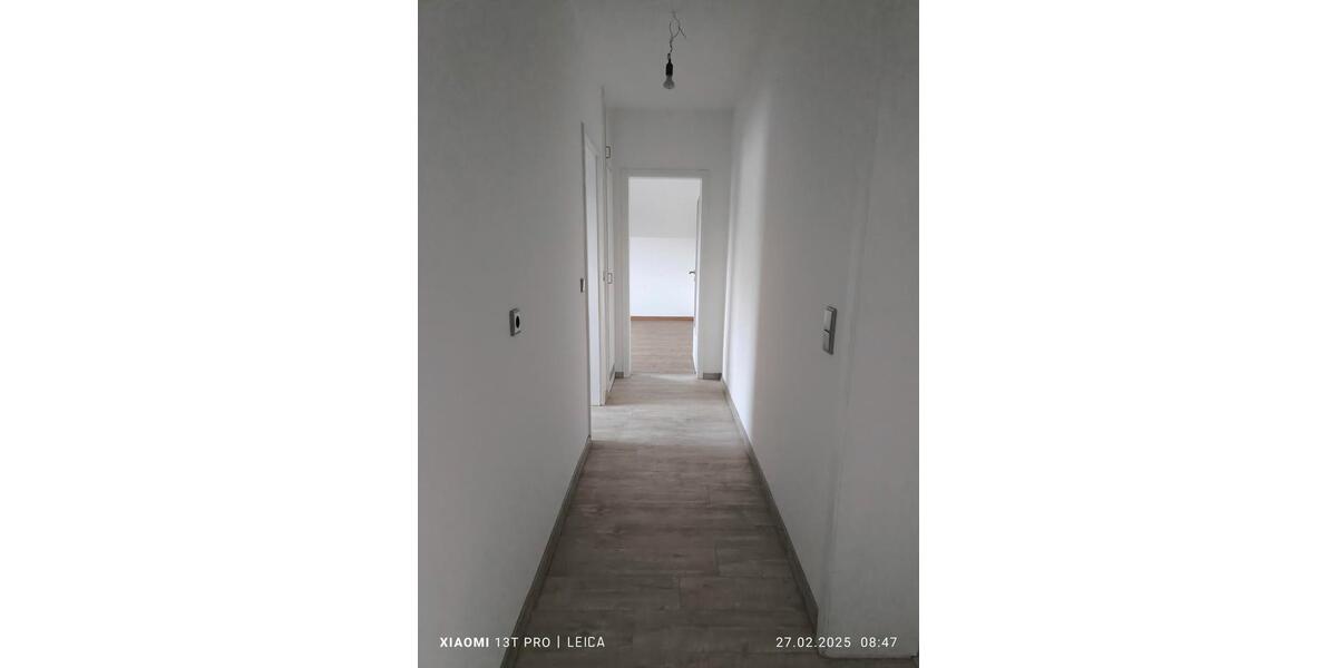 Dachgeschoßwohnung Schwalmstadt - 4 Zimmer, 95 m&sup2;, 880&euro; | Angebot:26339678